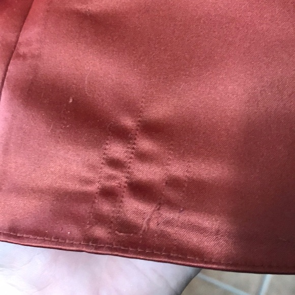 Gown - Picture 5 of 6